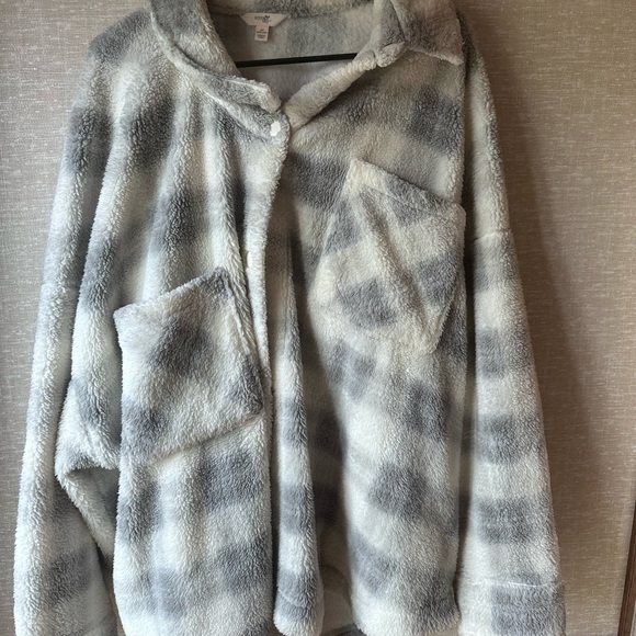 Plaid Fleece Jacket in Gray and‎ White Shacket Size 4XL - Picture 4 of 8